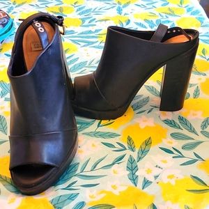 Zara Trafaluc Shoes